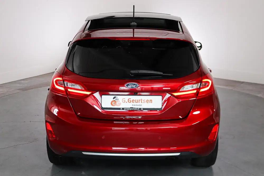 Ford Fiesta 1.0 EcoBoost Vignale Panoramadak uit 2019, foto 14