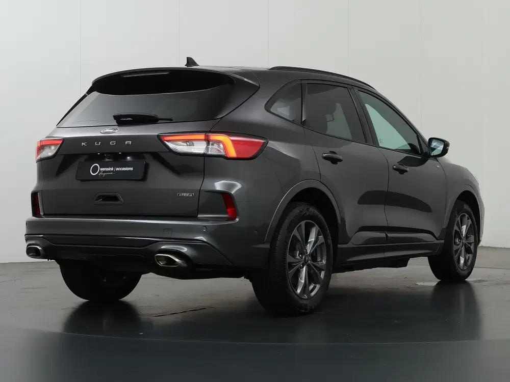 Ford Kuga 2.5 PHEV ST-Line uit 2022, foto 2
