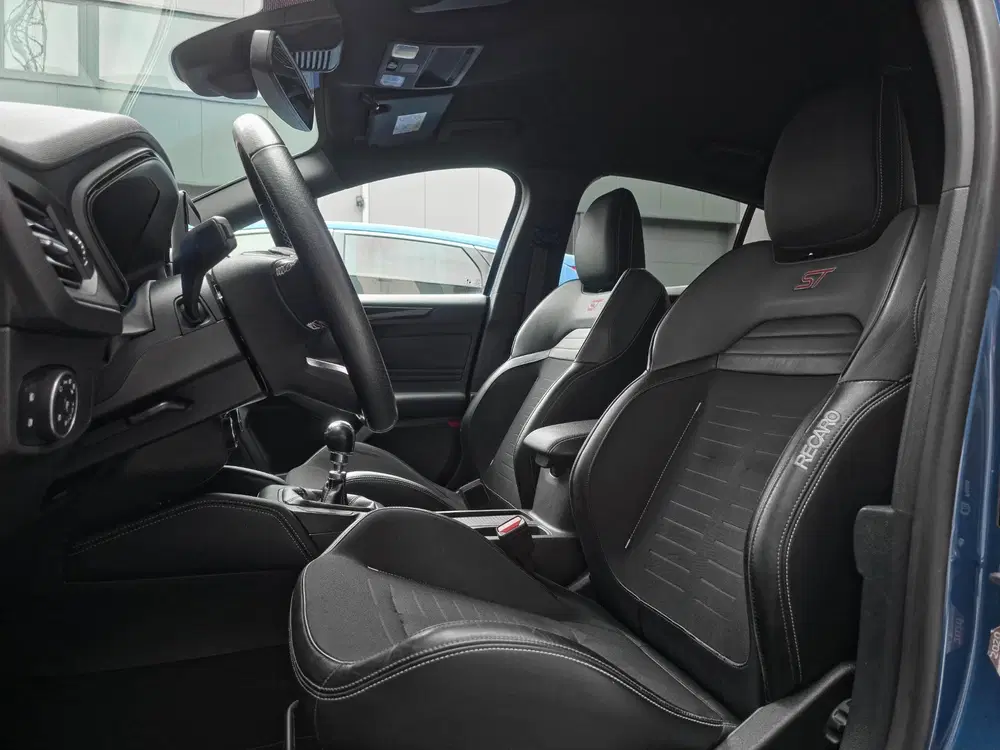Ford Focus 2.3 EcoBoost ST-3 uit 2020, foto 5