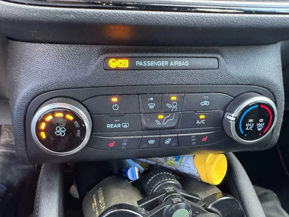 Ford Focus 1.0 EcoBoost ST Line Business uit 2019, foto 14