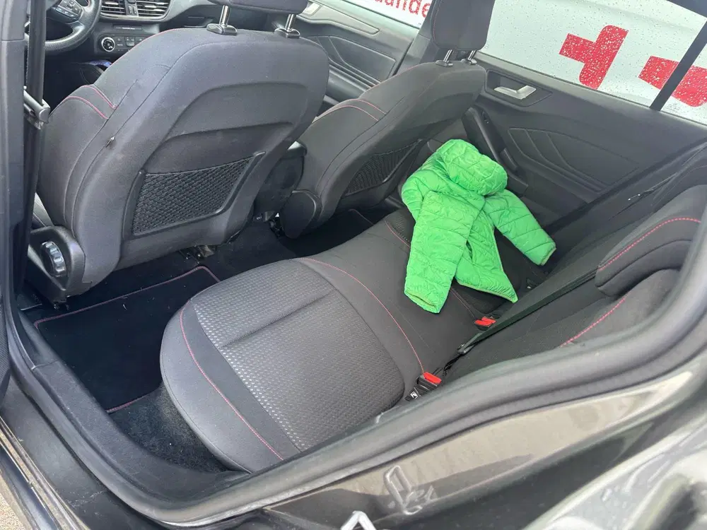Ford Focus 1.0 EcoBoost ST Line Business uit 2019, foto 7