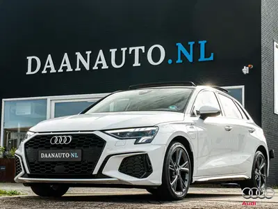 Audi A3 40 TFSI e S Line Pano VirtCP Keyless Memor uit 2021