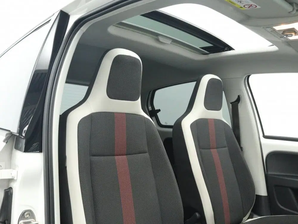 Volkswagen up! 1.0 BMT high-up uit 2019, foto 3