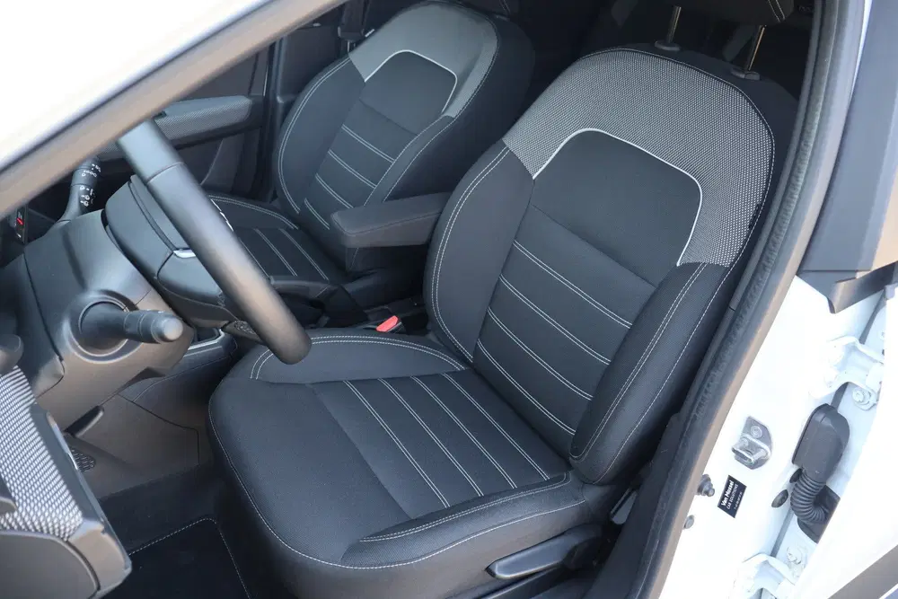 Dacia Jogger 1.0 TCe 100 ECO-G Expression 5p. uit 2023, foto 7