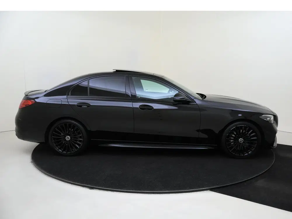 Mercedes-Benz C-Klasse 180 AMG Line uit 2022, foto 10