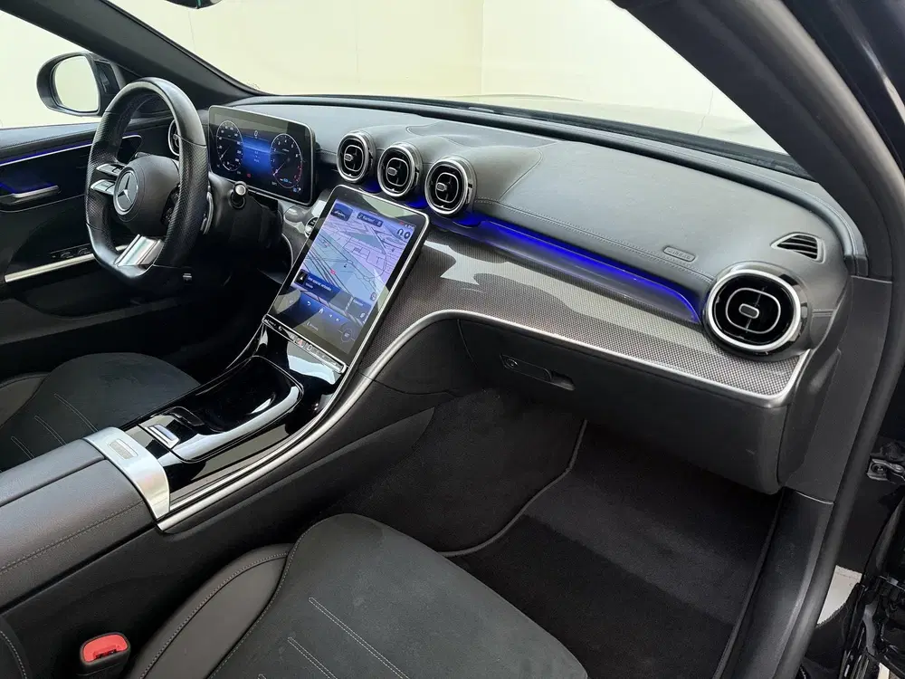 Mercedes-Benz C-Klasse 180 AMG Line uit 2022, foto 4