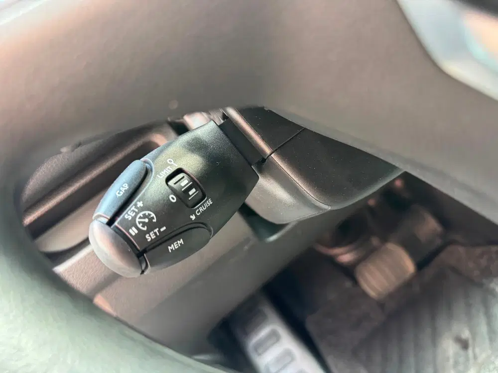 Peugeot Expert 2.0 BlueHDI 145 S&S L3 Cruise Navi Camera uit 2024, foto 12