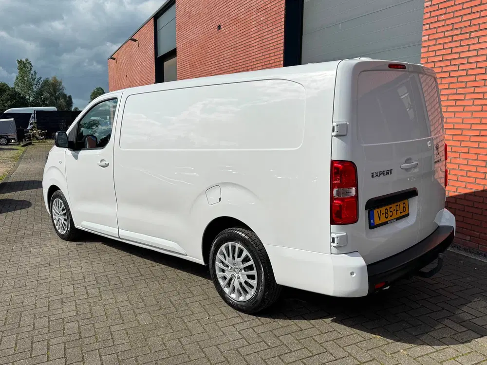 Peugeot Expert 2.0 BlueHDI 145 S&S L3 Cruise Navi Camera uit 2024, foto 4