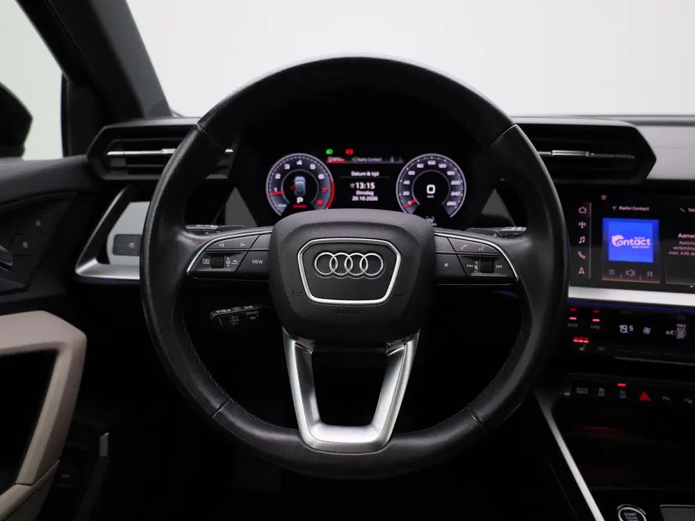 Audi A3 35 TFSI S edition uit 2021, foto 7