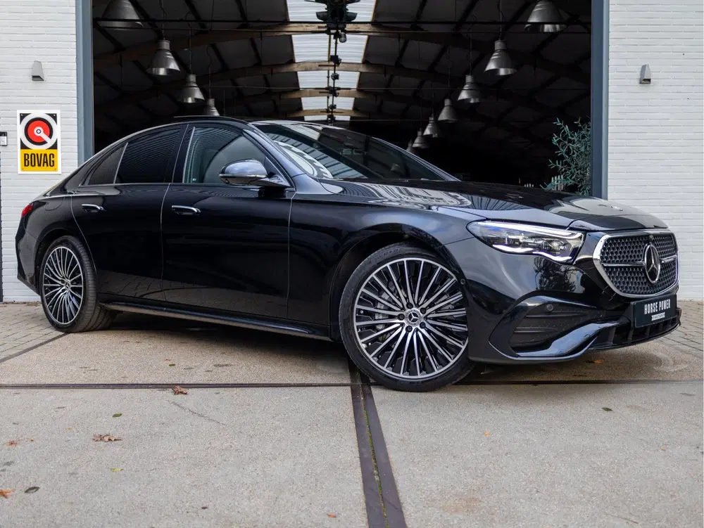 Mercedes-Benz E-Klasse 300 e AMG Line VOL *Luchtvering uit 2024, foto 4
