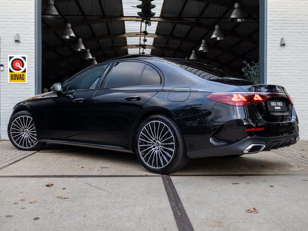 Mercedes-Benz E-Klasse 300 e AMG Line VOL *Luchtvering uit 2024, foto 5