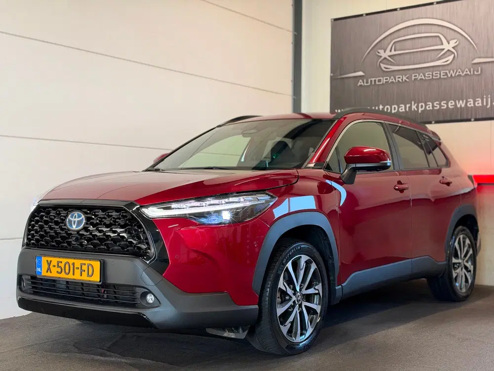 Toyota Corolla Cross 2.0 High Power Hybrid Launch Edition AC uit 2023