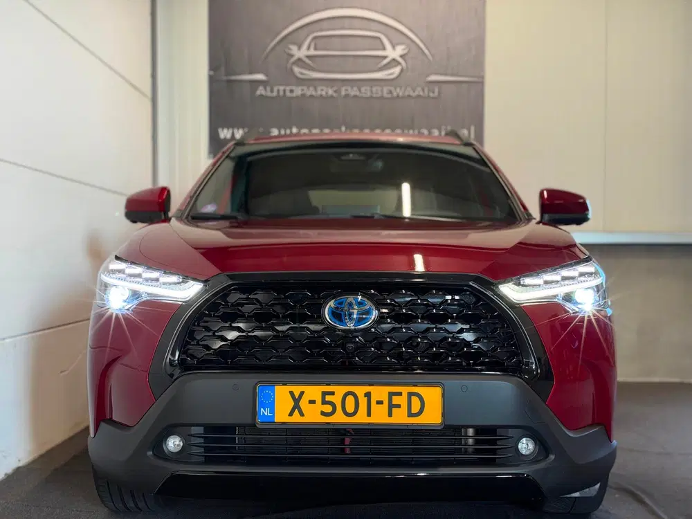 Toyota Corolla Cross 2.0 High Power Hybrid Launch Edition AC uit 2023, foto 2