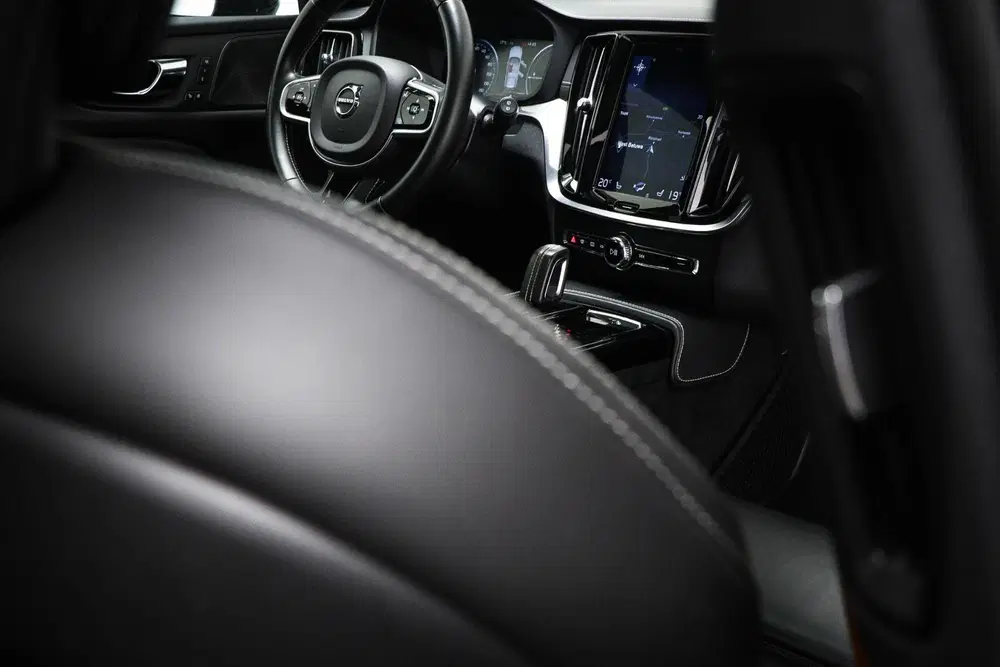Volvo V60 2.0 T8 Twin Engine AWD Polestar Engineered uit 2020, foto 15