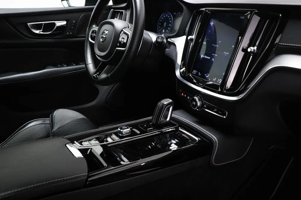 Volvo V60 2.0 T8 Twin Engine AWD Polestar Engineered uit 2020, foto 3