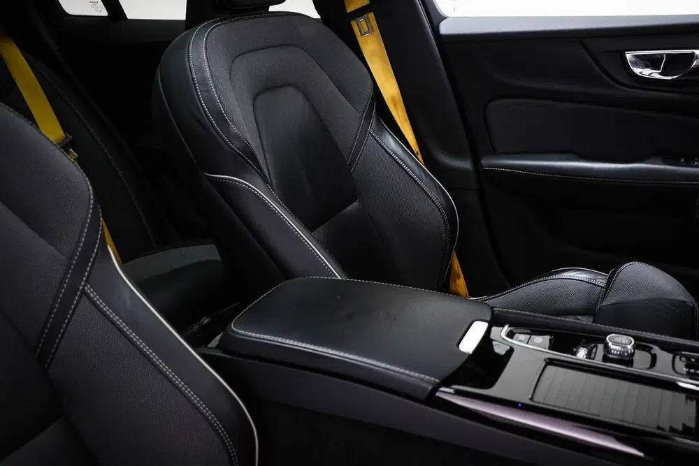 Volvo V60 2.0 T8 Twin Engine AWD Polestar Engineered uit 2020, foto 7