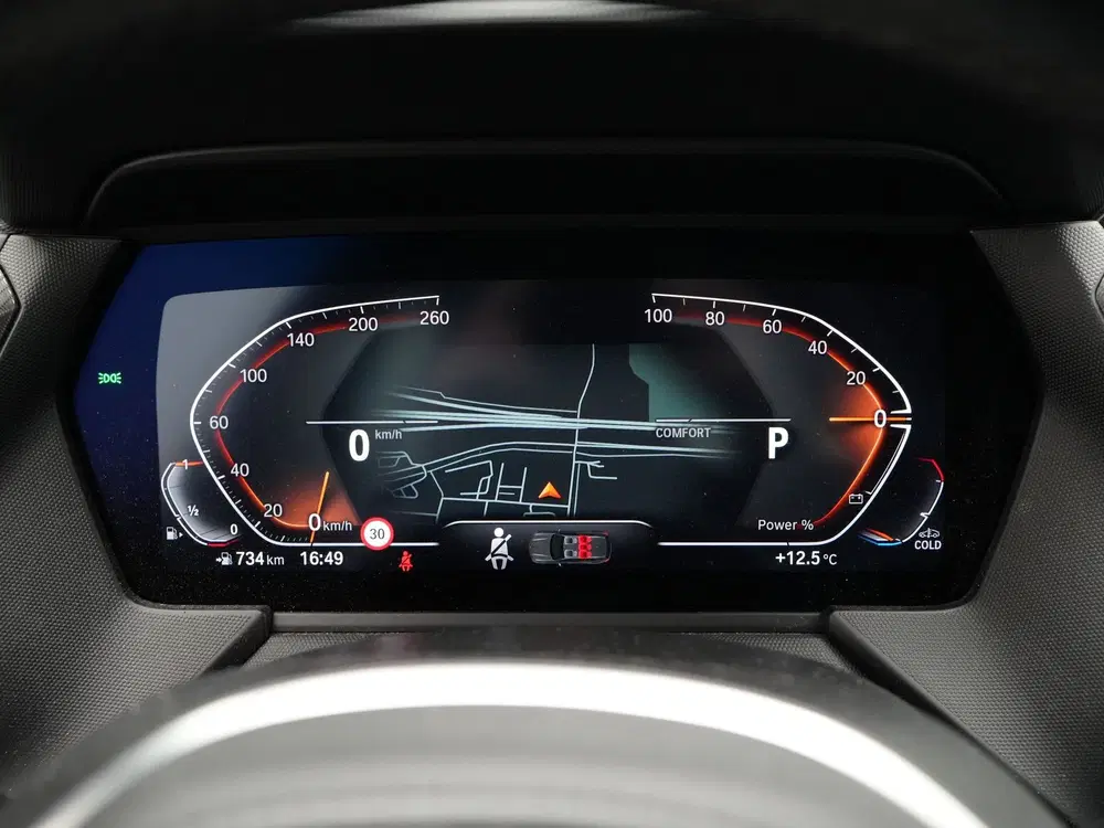 BMW 1-serie 118i Executive Edition M Sport (bj 2022) uit 2022, foto 3