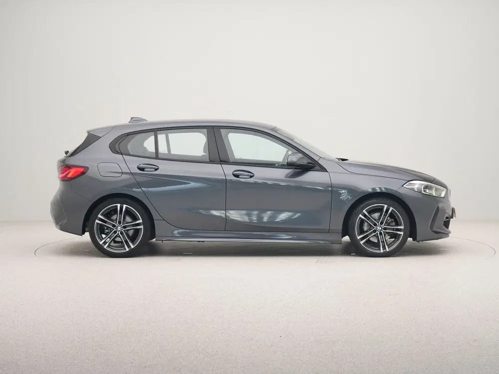 BMW 1-serie 118i Executive Edition M Sport (bj 2022) uit 2022, foto 7