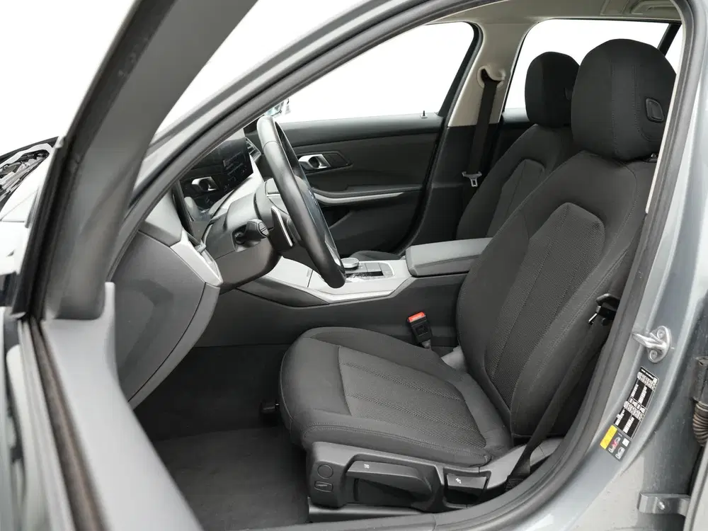 BMW 3-serie 320e Touring Accu conditie 96% (bj 2024) uit 2024, foto 4
