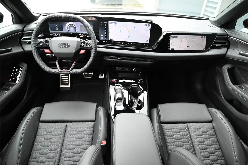 Audi RS5 E-HYBRID QUATTRO 639 PK uit 2026, foto 4