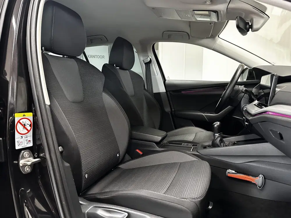 Skoda Octavia 1.0 TSI Business Edition uit 2021, foto 12