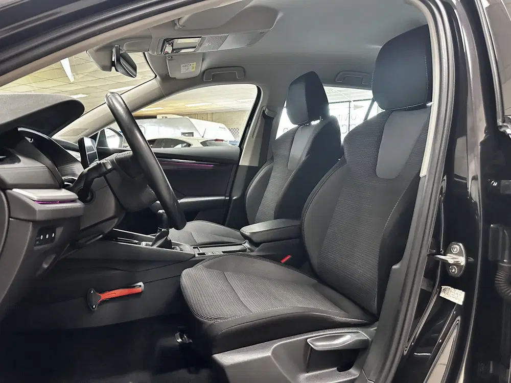 Skoda Octavia 1.0 TSI Business Edition uit 2021, foto 8