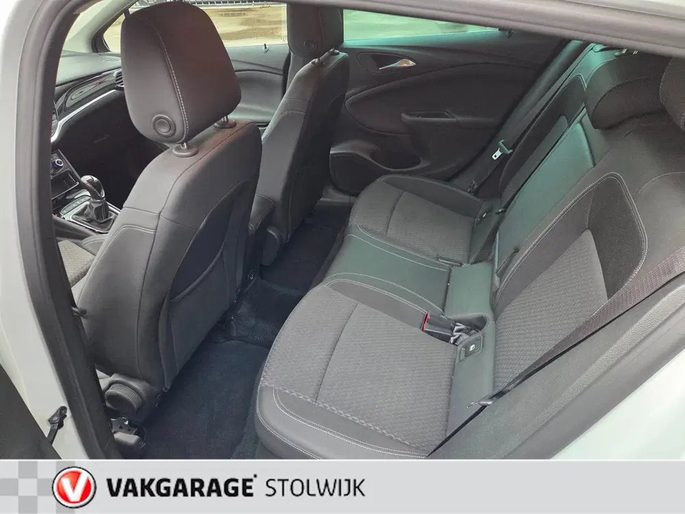 Opel Astra 1.0 Turbo Selection uit 2019, foto 10
