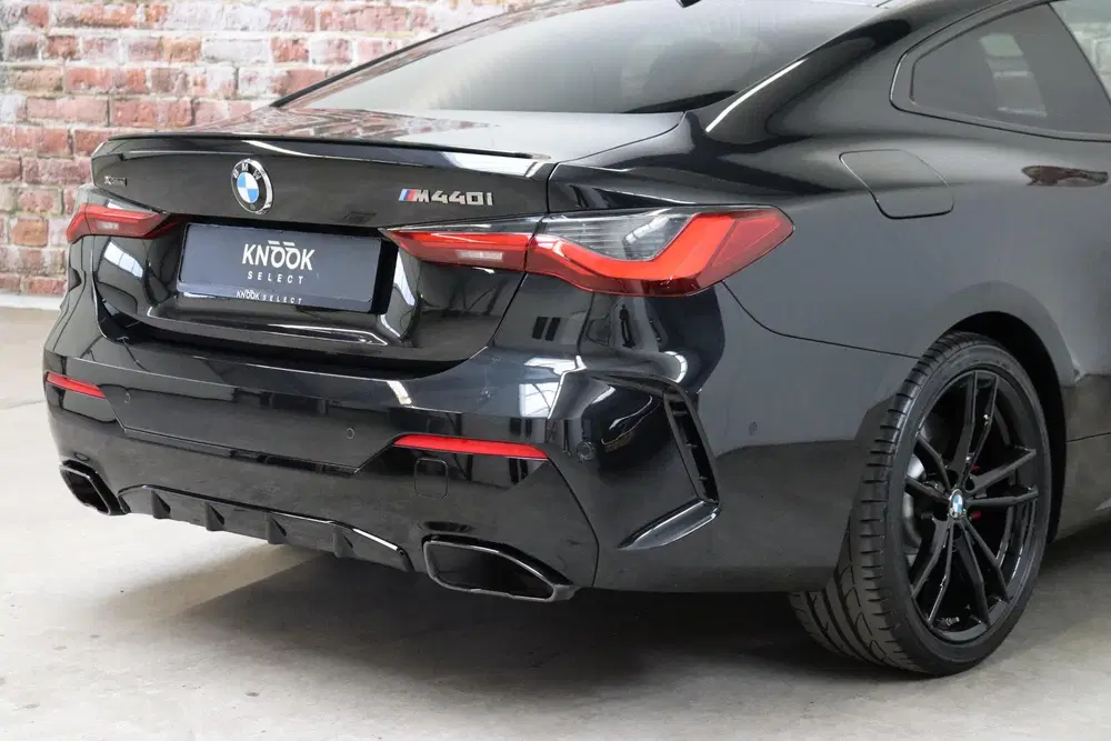 BMW 4-serie 4-serie Coupé M440i xDrive High Executive uit 2021, foto 5