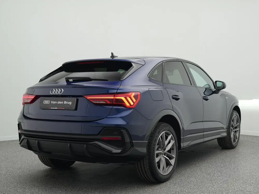 Audi Q3 S Edition 45 TFSI e 245 PK Automaat uit 2023, foto 2