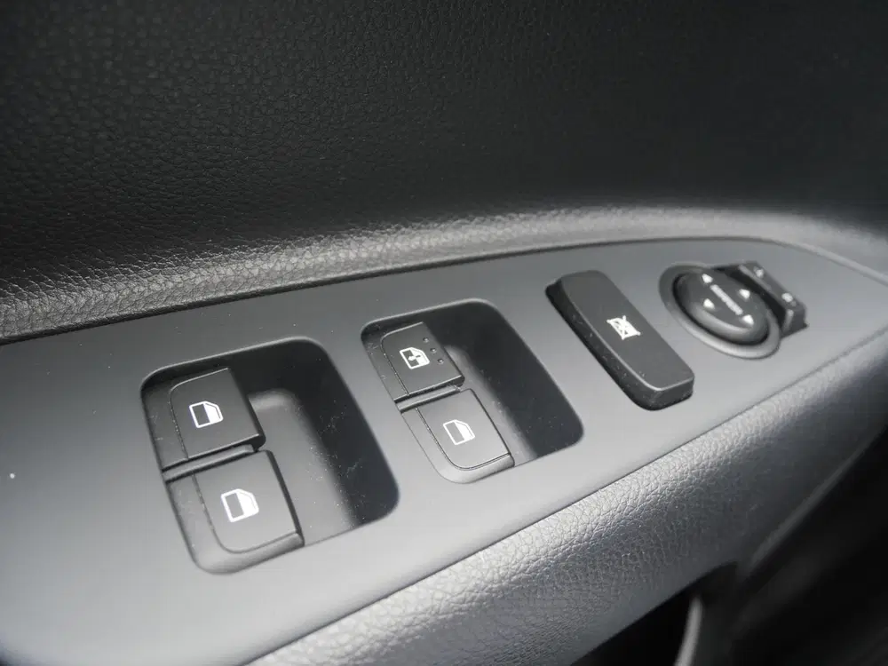 Kia Stonic 1.0 T-GDi MHEV DynamicLine uit 2025, foto 14