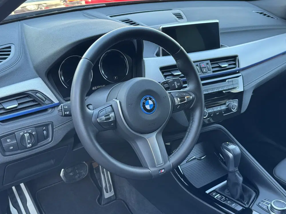 BMW X2 xDrive25e M-Sport uit 2021, foto 12