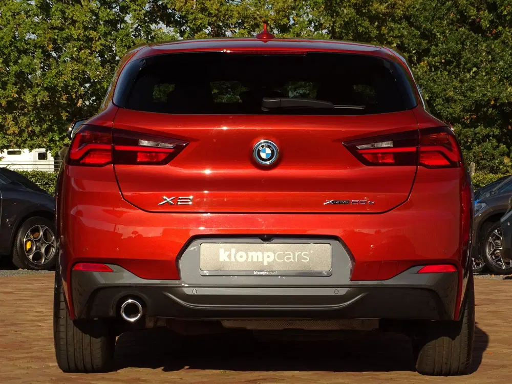 BMW X2 xDrive25e M-Sport uit 2021, foto 9