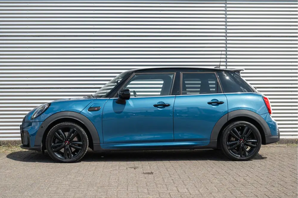 Mini Hatchback Cooper S John Cooper Works Automaat uit 2022, foto 2