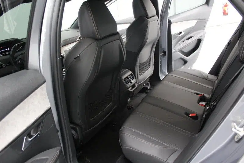 Peugeot 3008 1.2 PureTech GT 131PK uit 2024, foto 15