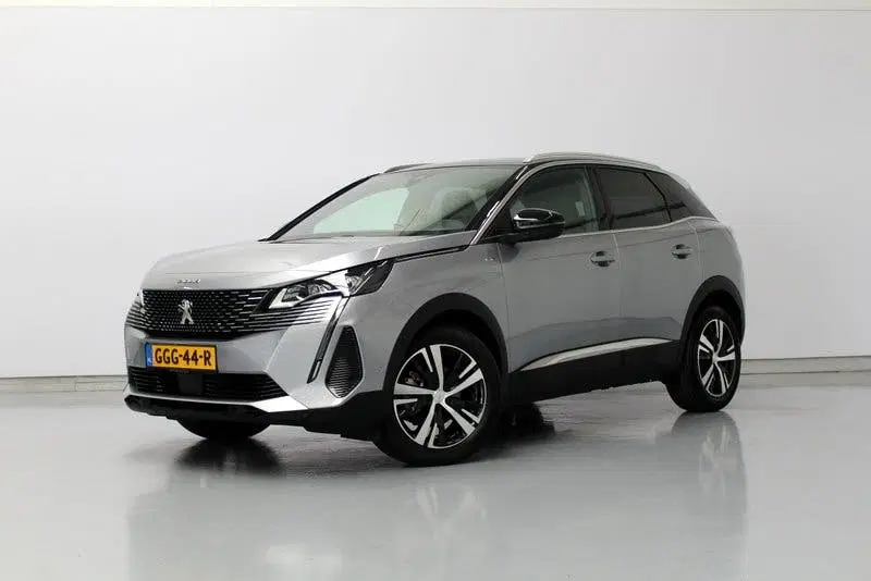 Peugeot 3008 1.2 PureTech GT 131PK uit 2024, foto 2