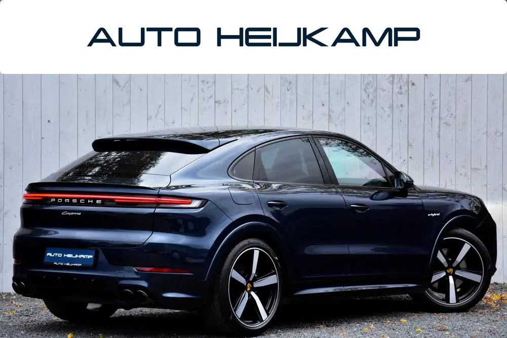 Porsche Cayenne Cayenne Coupé 3.0 E-Hybrid uit 2024, foto 2