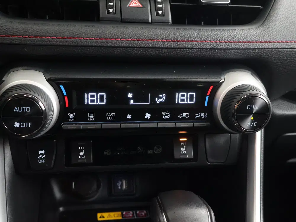 Toyota RAV 4 2.5 Plug-in Hybrid AWD Limited Edition uit 2025, foto 10