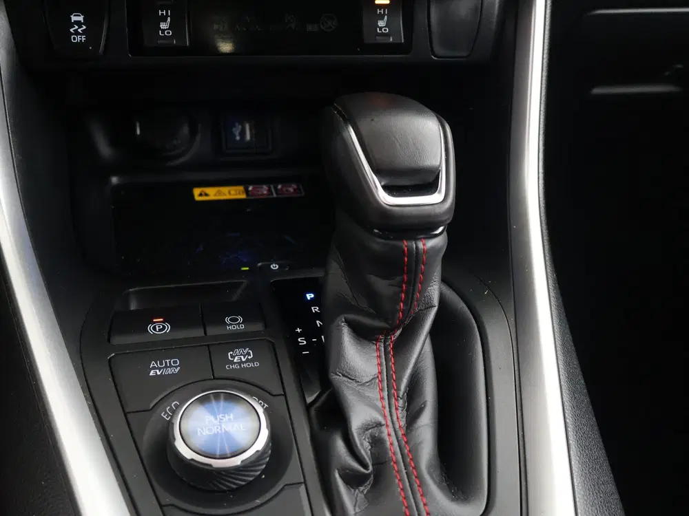 Toyota RAV 4 2.5 Plug-in Hybrid AWD Limited Edition uit 2025, foto 11