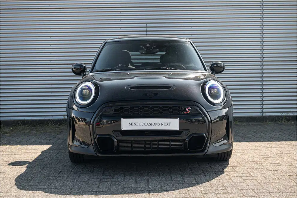 Mini Hatchback Cooper S Classic Automaat uit 2024, foto 11