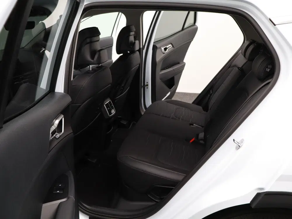 Kia Sportage 1.6 T-GDi Hybrid DynamicLine uit 2026, foto 12