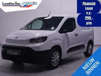 Toyota Proace City 1.5 D-4D 130 pk L1 Navigator Navi uit 2024