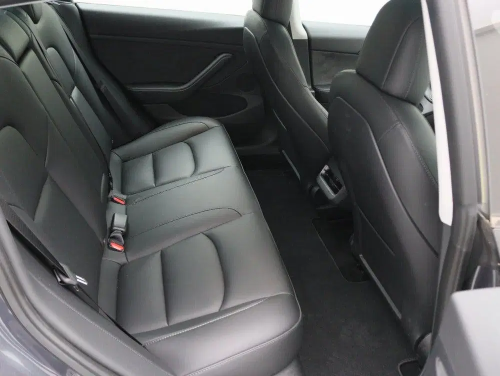 Tesla Model 3 Long-Range AWD 351pk 75 kWh 97.5% SoH UPGR uit 2023, foto 14