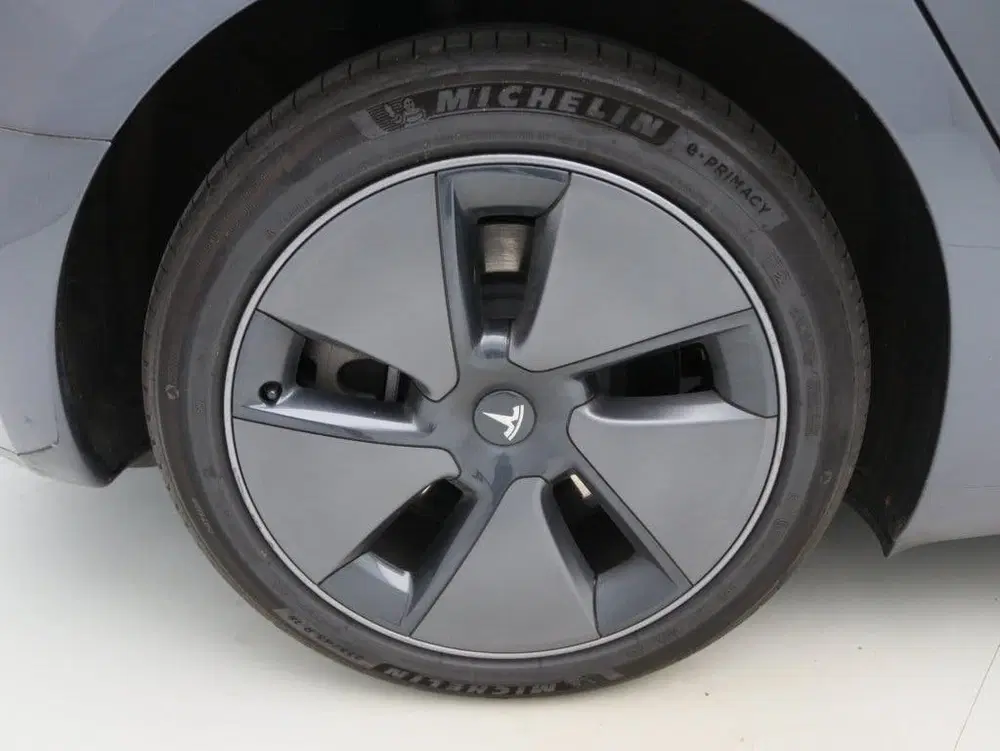 Tesla Model 3 Long-Range AWD 351pk 75 kWh 97.5% SoH UPGR uit 2023, foto 9