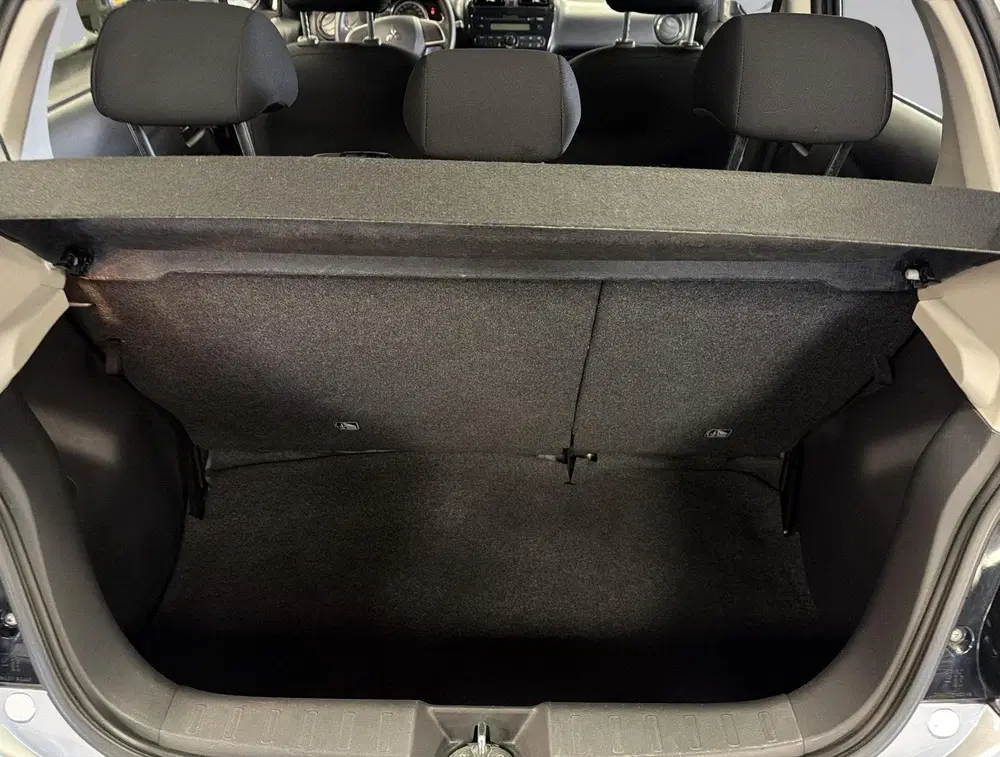 Mitsubishi Space Star 1.0 Cool+ uit 2020, foto 11