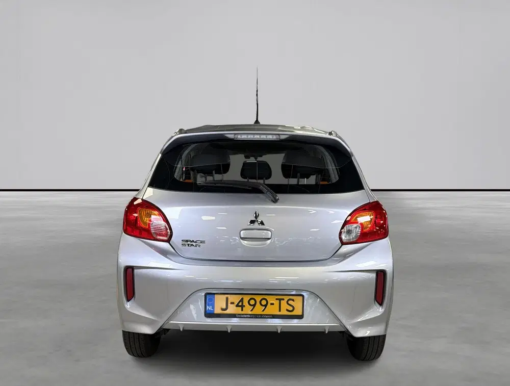 Mitsubishi Space Star 1.0 Cool+ uit 2020, foto 4