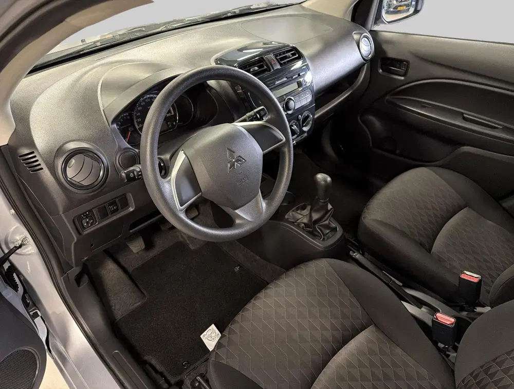 Mitsubishi Space Star 1.0 Cool+ uit 2020, foto 8