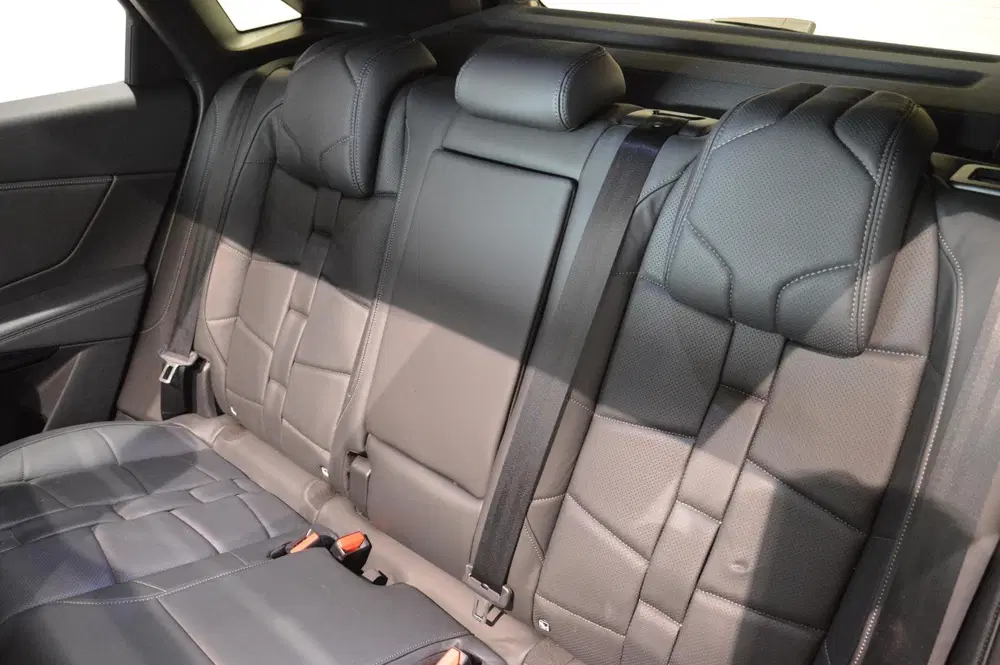 DS Automobiles DS 7 DS 7 1.6 PHEV 300 4x4 Etoile 300 PK uit 2025, foto 12