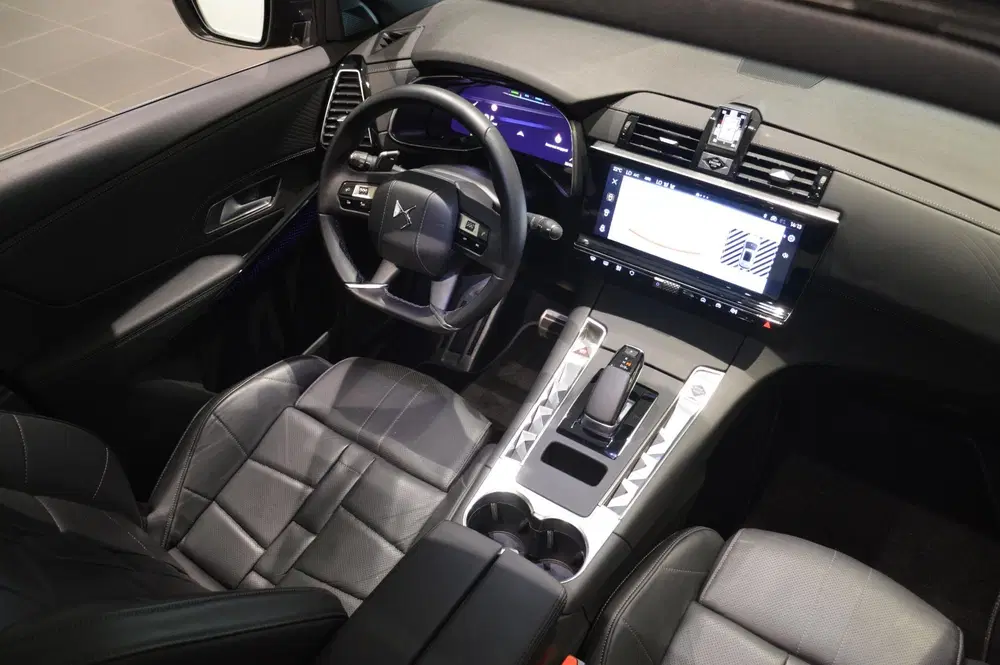 DS Automobiles DS 7 DS 7 1.6 PHEV 300 4x4 Etoile 300 PK uit 2025, foto 9