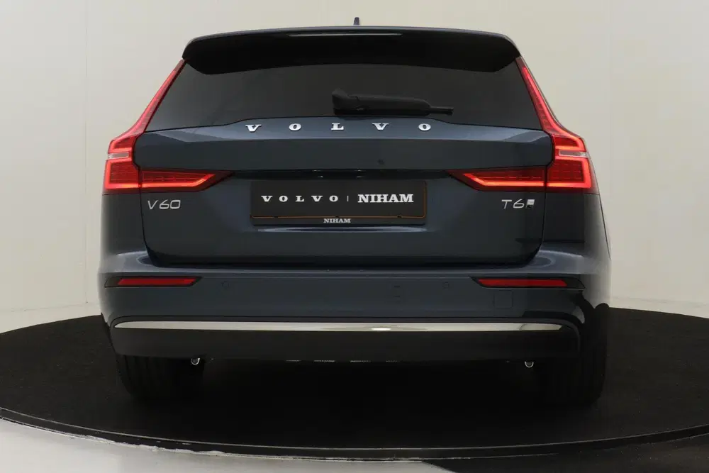 Volvo V60 T6 PLUG-IN HYBRID AWD PLUS BRIGHT -HARMAN uit 2026, foto 15