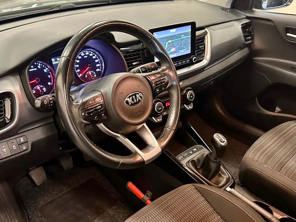 Kia Stonic 1.0 T-GDi MHEV DynamicLine uit 2021, foto 14